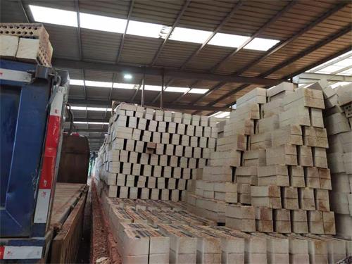 新泰燒結多孔磚 泰安市新甫新型建材 燒結多孔磚價格